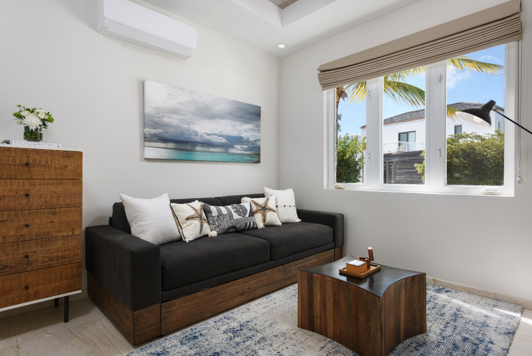 Leeward Marina House - Image 16